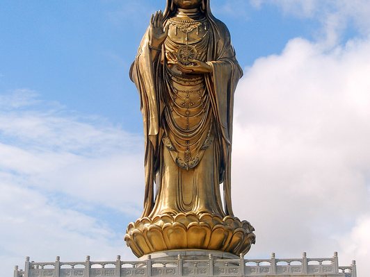 Phổ Đà Sơn: hòn đảo Phật giáo 12,5 ki-lô-mét vuông và tượng Quán Âm cao 33 mét