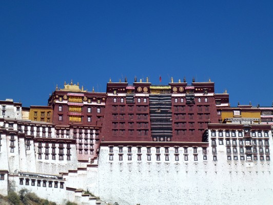 Lhasa và Đại Chiêu Tự: trái tim linh thiêng của Tây Tạng