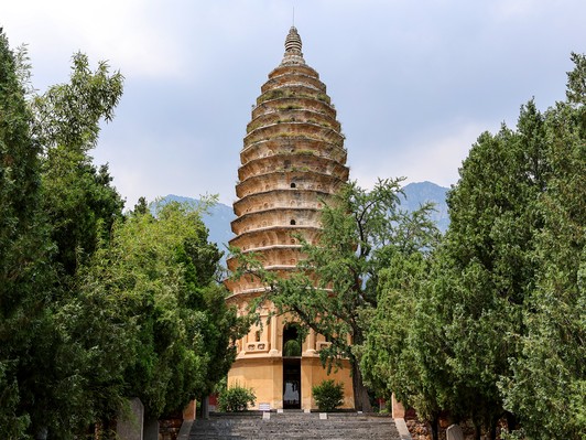 Chùa và tháp Phật giáo Trung Quốc: dựng niềm tin bằng gỗ và gạch