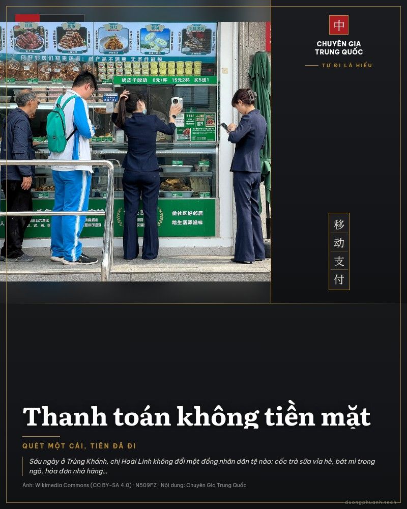Người dân xếp hàng mua đồ ăn sáng và trả tiền bằng điện thoại ở Trung Quốc