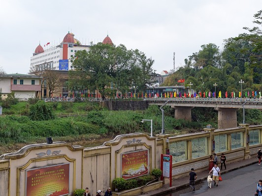 Thương mại Việt - Trung lập kỷ lục 256,4 tỷ USD trong năm 2025