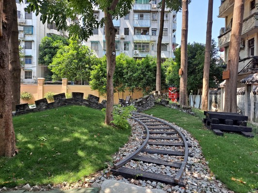 Đồng Đệ Chu: người Trung Quốc tự làm tuyến đường sắt của mình