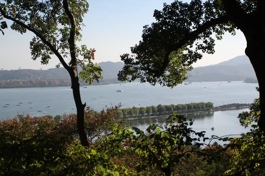 Tây Hồ