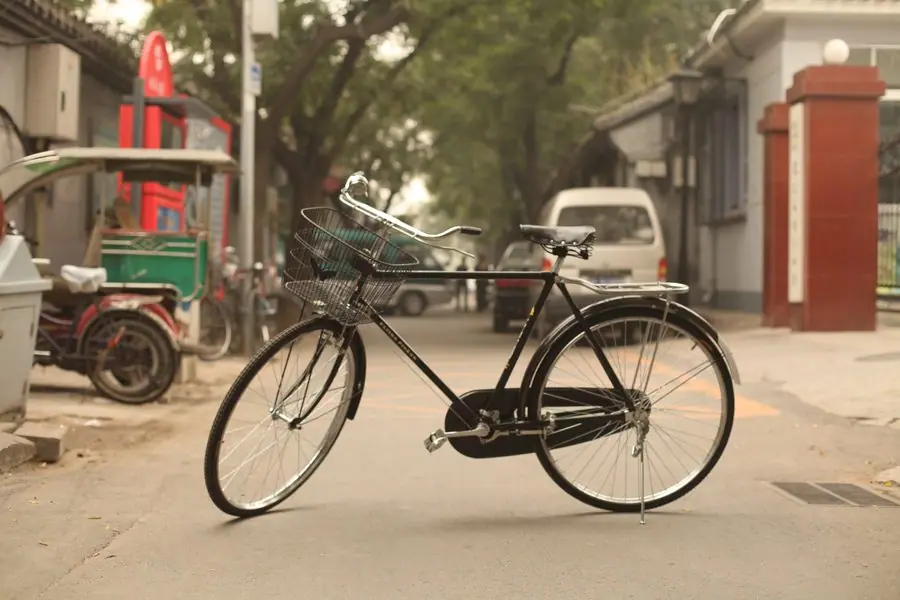 Xe đạp trong ngõ