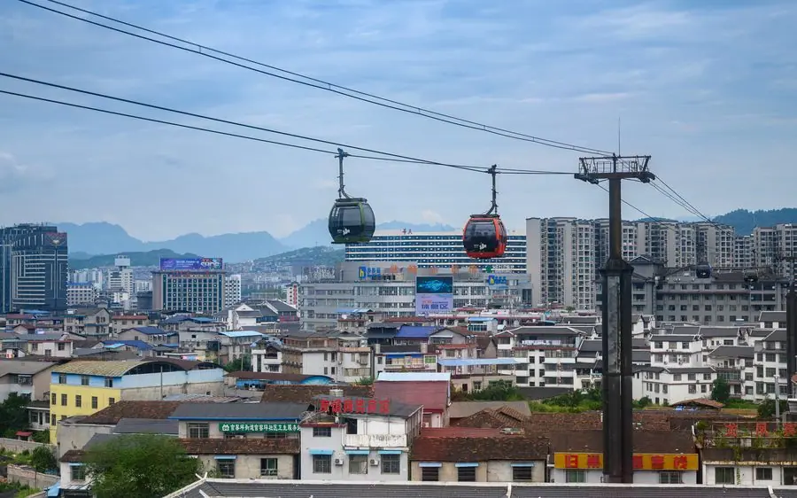 Lên đỉnh Trương Gia Giới