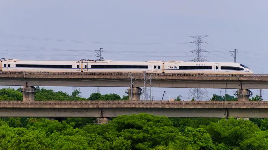 Ga tàu cao tốc Trung Quốc: vận hành như sân bay